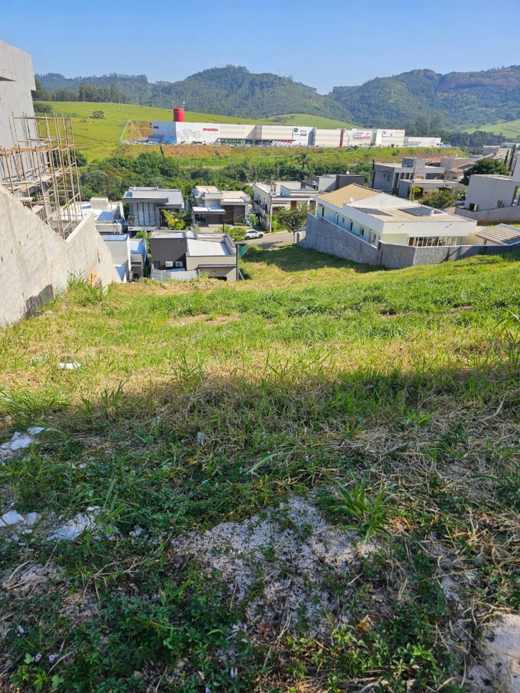 Terreno em Condomnio - Venda - Condomnio Vale das guas - Bragana Paulista - SP