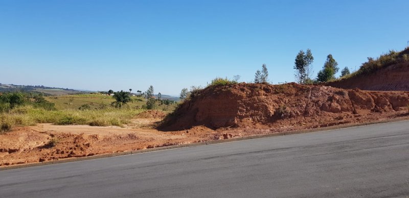 Terreno em Condomnio - Venda - Passa Trs - Tuiuti - SP